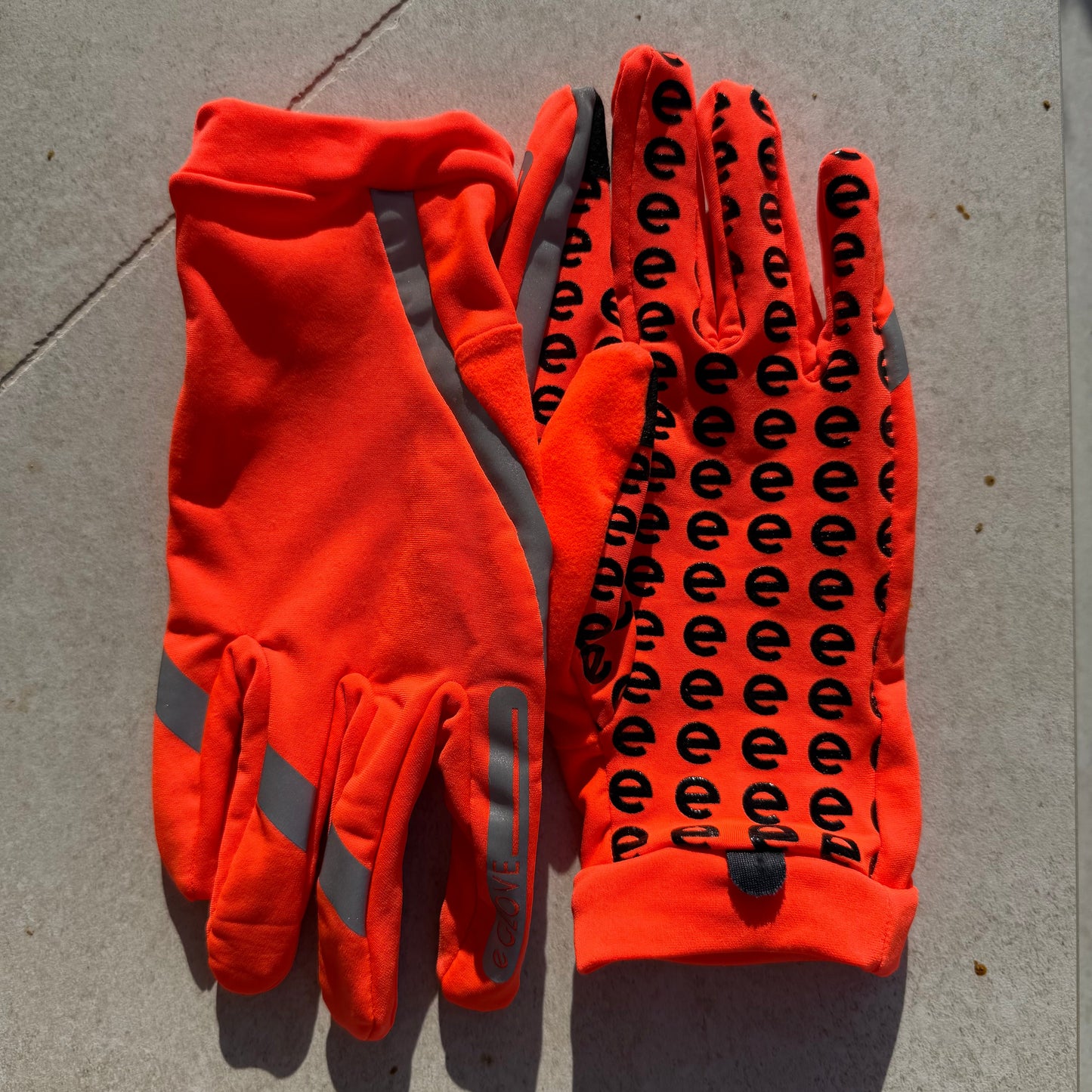 eGLOVE Hi-Vis Run Gloves – Fluoro Orange | Reflective Touchscreen Running Gloves