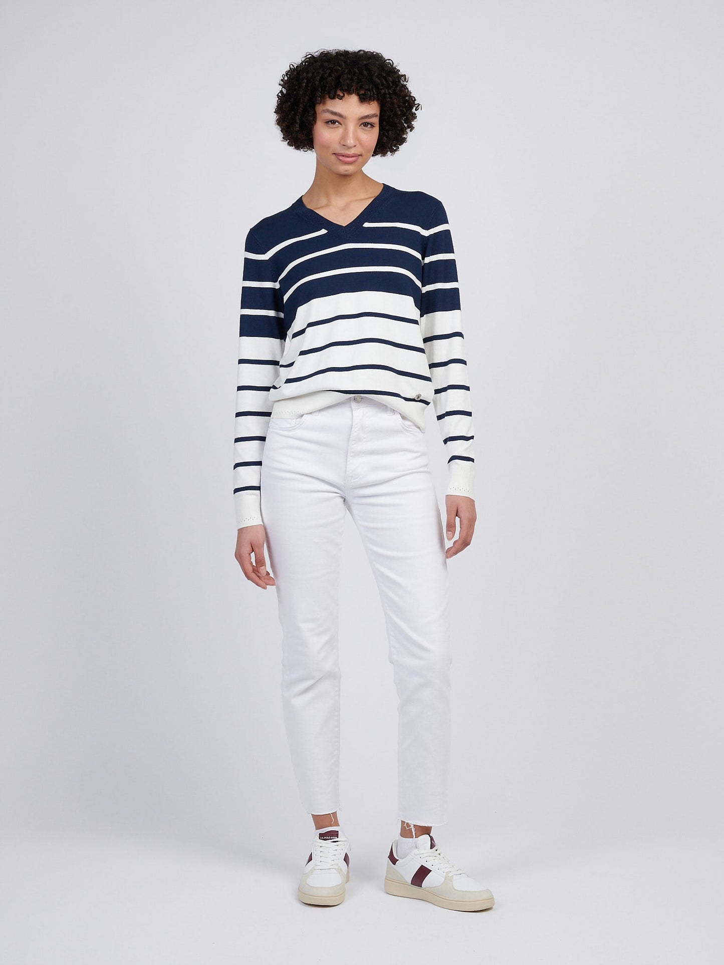 Womens Stripe V-Neck Fine Knit Jumper in Navy Iris