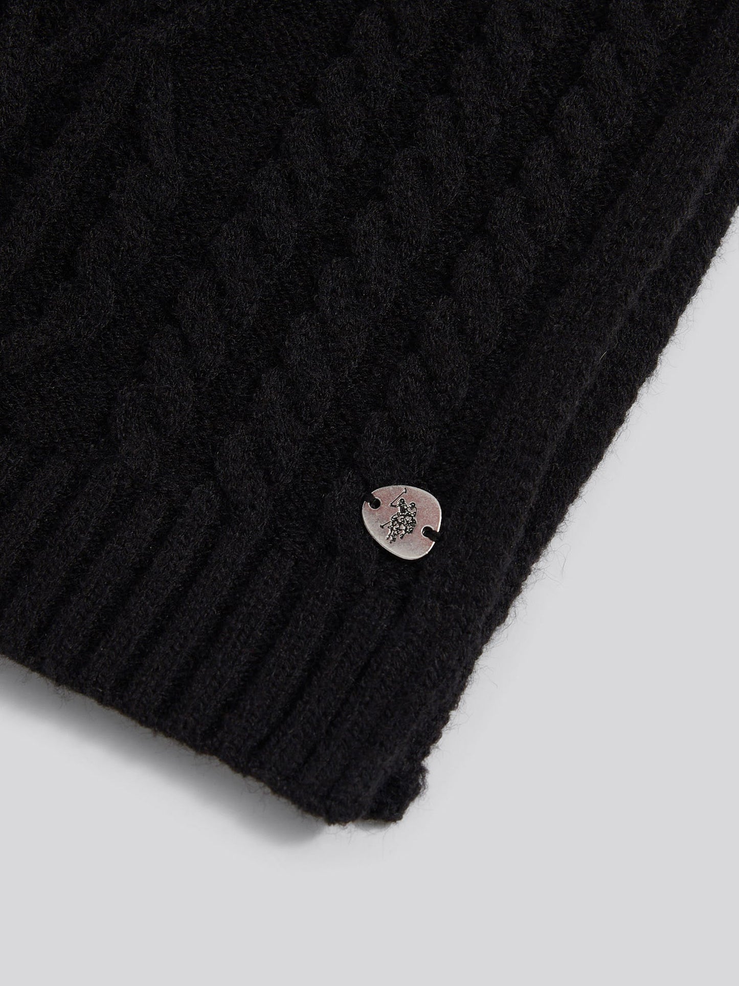 Womens Hanging Twist Cable Scarf in Black
